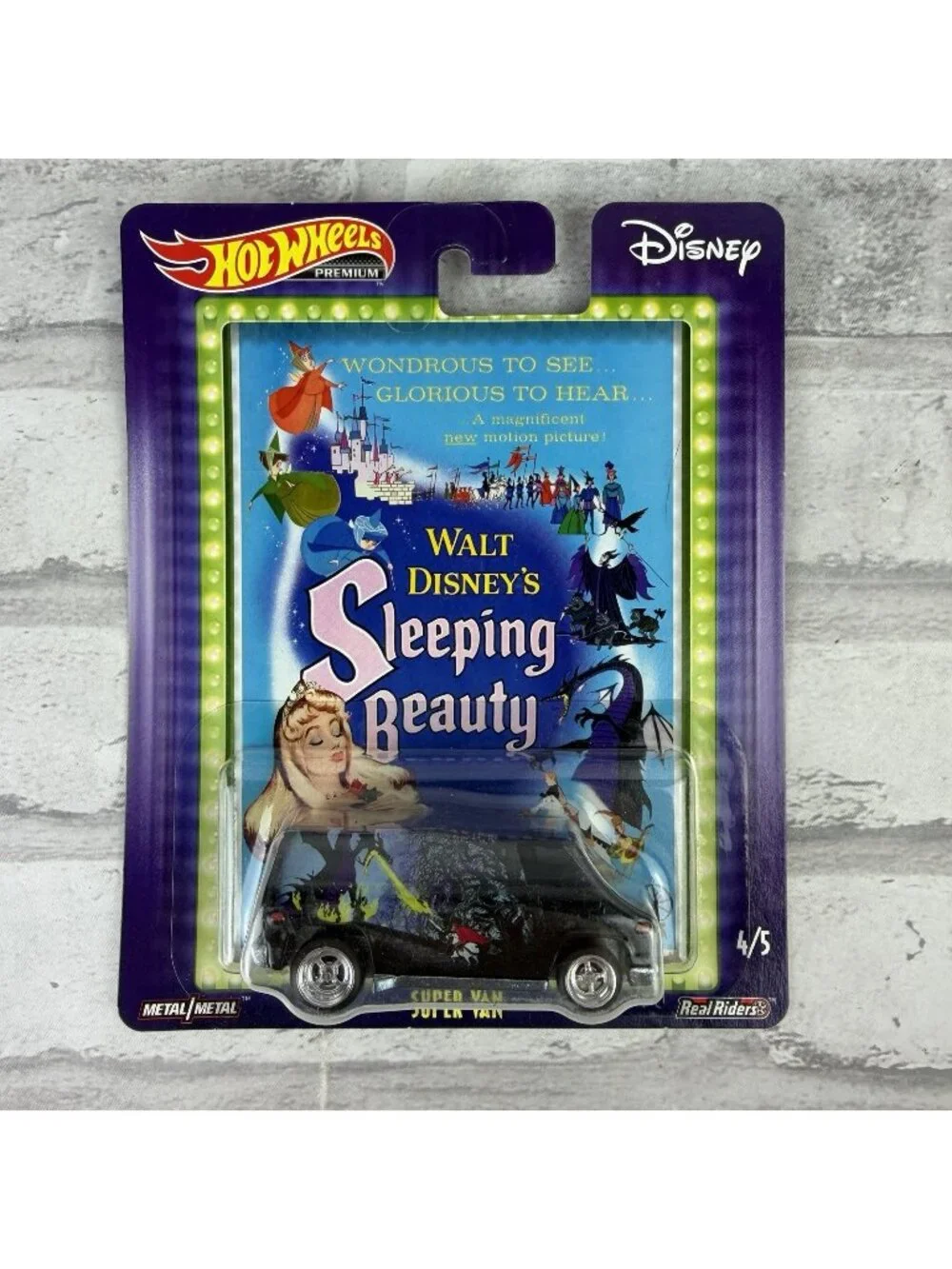 Hot Wheels Premium Disney: SLEEPING BEAUTY SUPER VAN New